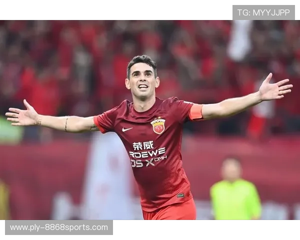 四十二号足球球星的传奇之路与各大赛事精彩表现解析